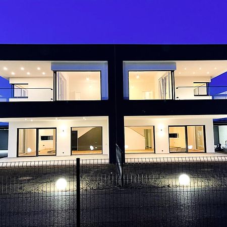 Muttendorf Luxus-Villa In Idyllischer Lage מראה חיצוני תמונה
